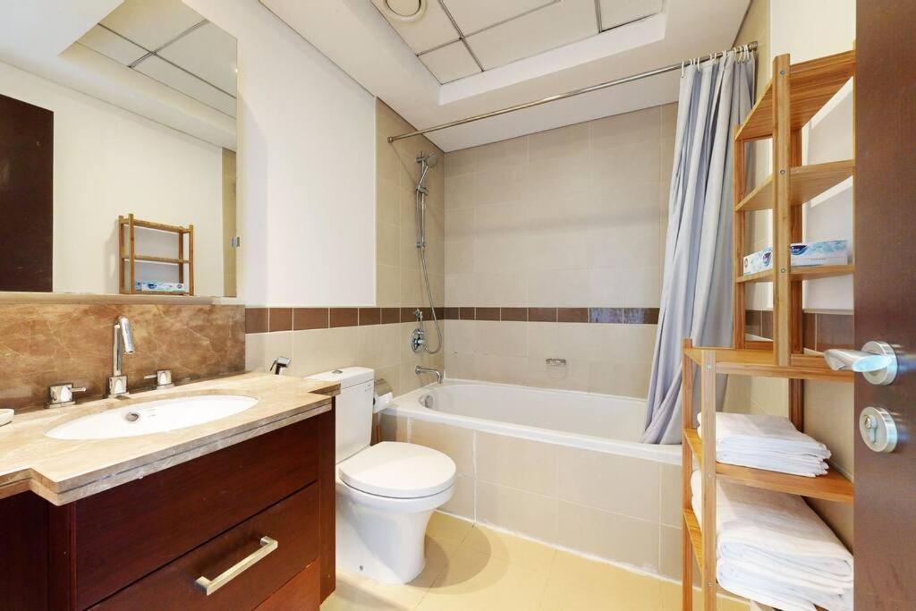Studio In Best Part Of Downtown With Amazing Pool دبي المظهر الخارجي الصورة