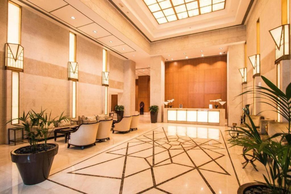 Studio In Best Part Of Downtown With Amazing Pool دبي المظهر الخارجي الصورة