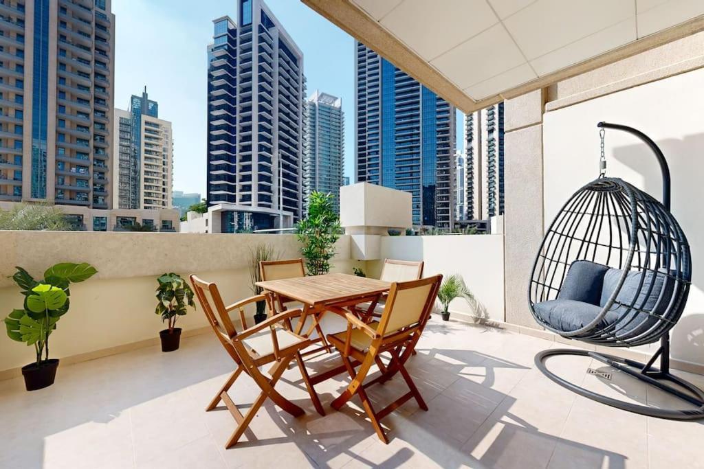 Studio In Best Part Of Downtown With Amazing Pool دبي المظهر الخارجي الصورة