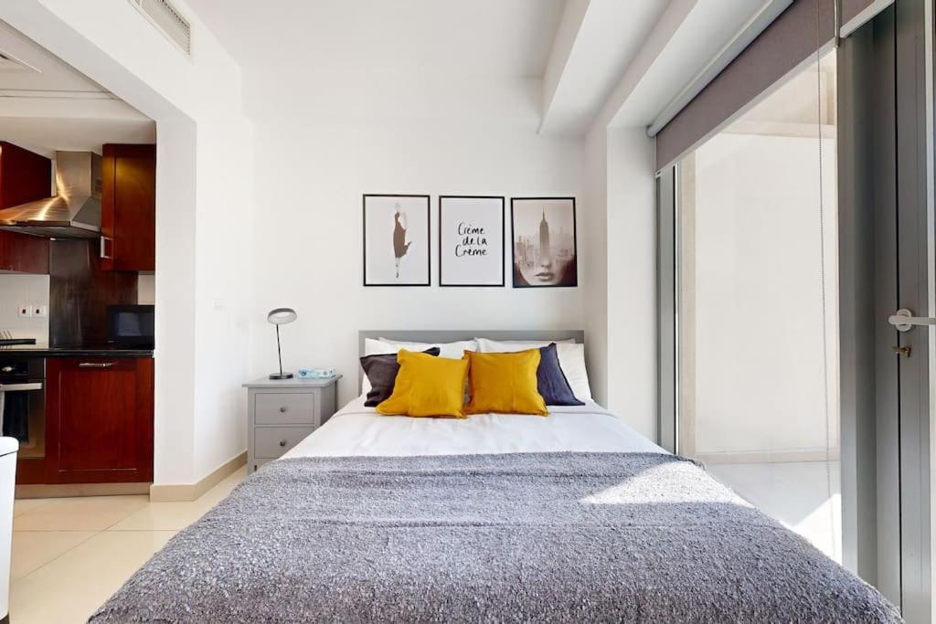 Studio In Best Part Of Downtown With Amazing Pool دبي المظهر الخارجي الصورة